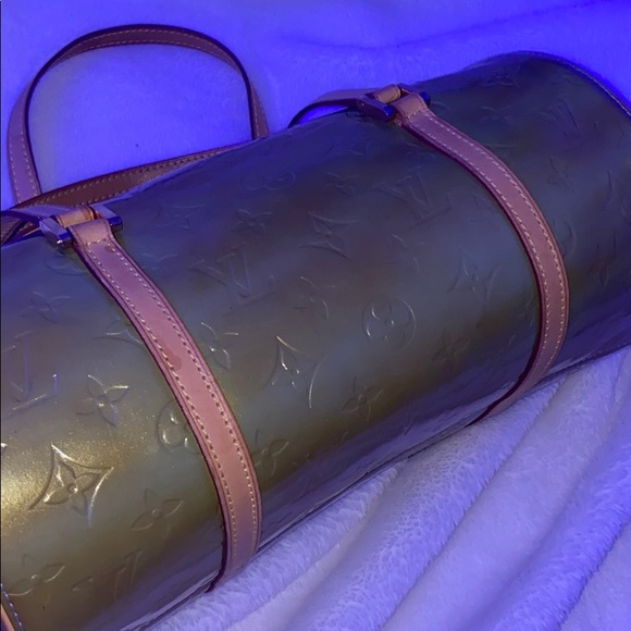 Louis Vuitton Monogram Vernon Papillon - Picture 5 of 8